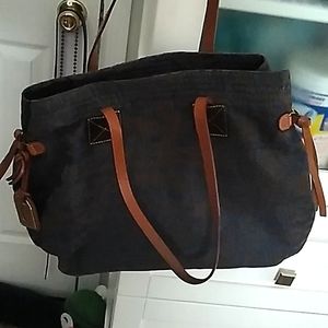 Dooney& Bourke purse